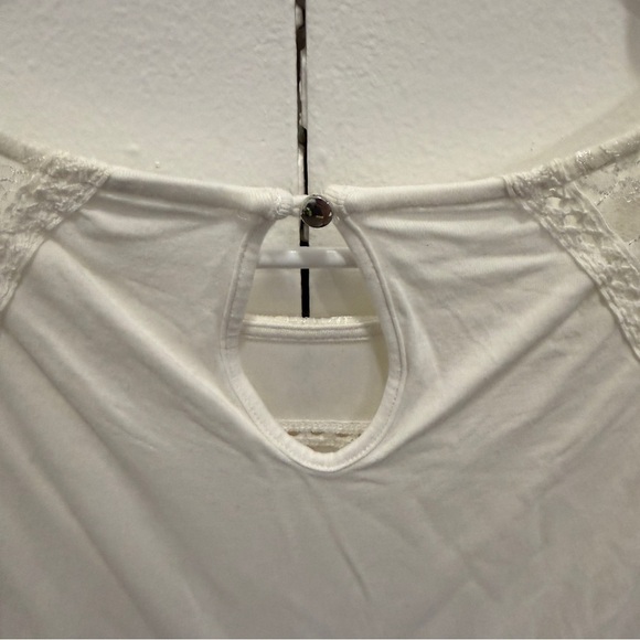 New York and Company White Lace Cap Sleeve Blouse - Picture 5 of 11